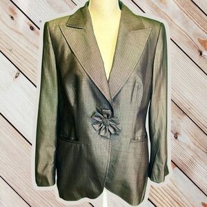 Escada Vintage Gray & Pink Pinstriped Wool & Silk Blazer with Flower Accent 12